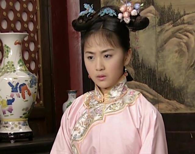 第一皇后"美称,她的父亲是"走女人路线"的科尔沁卓礼克图亲王吴克善