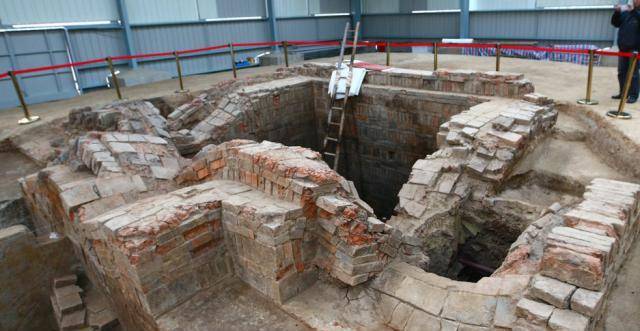 千古一帝隋炀帝寒酸墓地杨广仅剩下两颗牙齿图8是萧后的遗骸