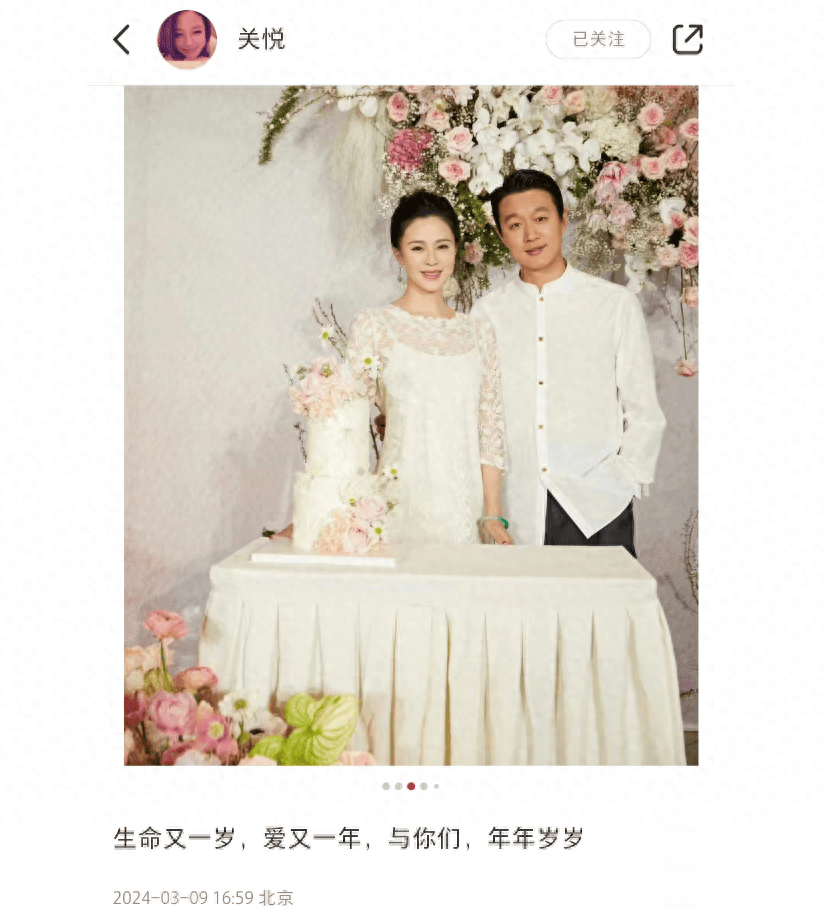 佟大为一家五口亮相仨娃颜值像极老爸俩女儿身高直逼一米八