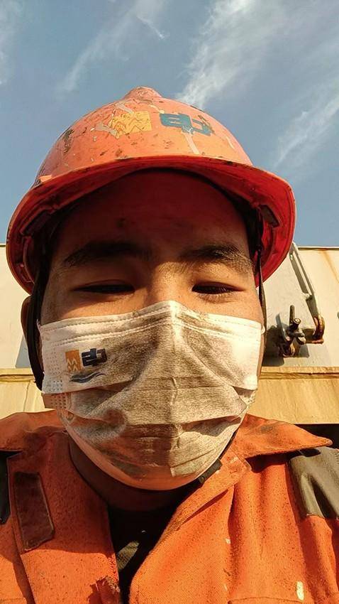 原创我90后退伍后当船员三副月工资能拿两万五希望以后能当船长