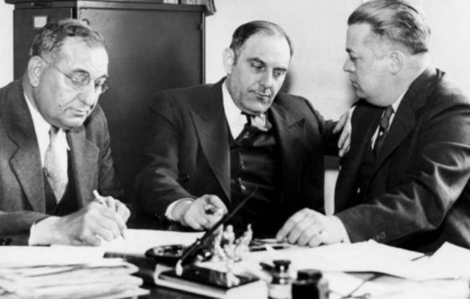 世界级大骗子:倒卖埃菲尔铁塔,骗黑帮大佬,被称为"千王之王 "_维克多