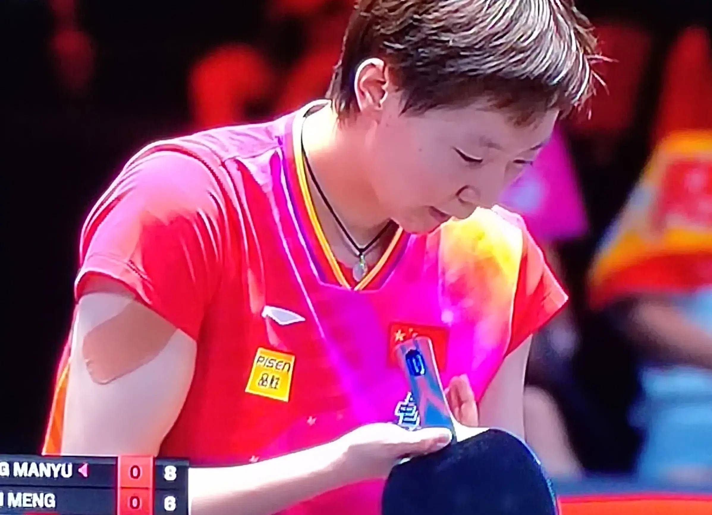 无论内战与外战六场比赛全面获胜我们乒乓军团真捧