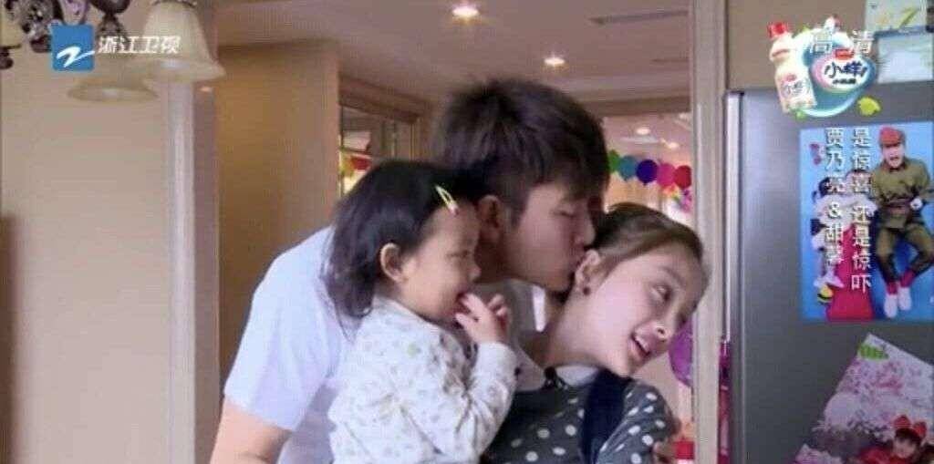 她曾是金马影后,为了爱情分手贾乃亮,如今成到无戏可拍_李小璐_韩庚