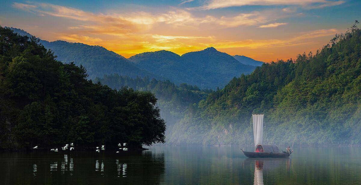 浙江高山第一城:拥有3573座超1000米高山,gdp却输给县级市_丽水_旅游