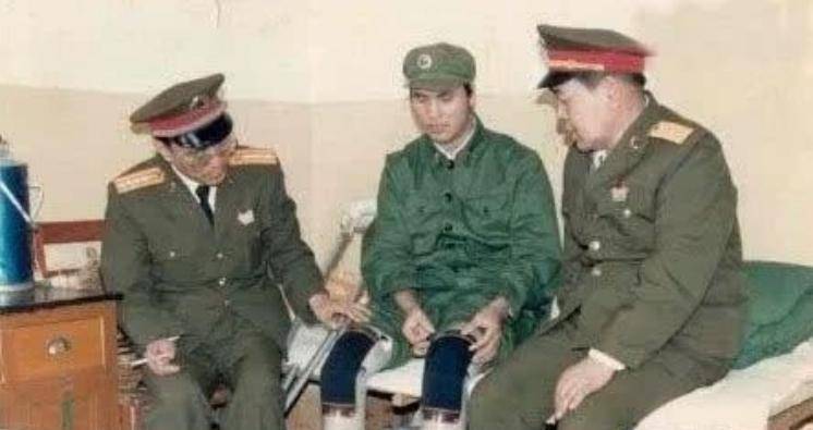 1996年,贵州一残疾人被保安殴打,调查后发现伤者是特级伤残英雄_吴华