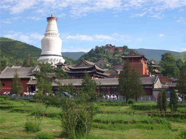 五台山旅游攻略及费用五台山景点旅游攻略