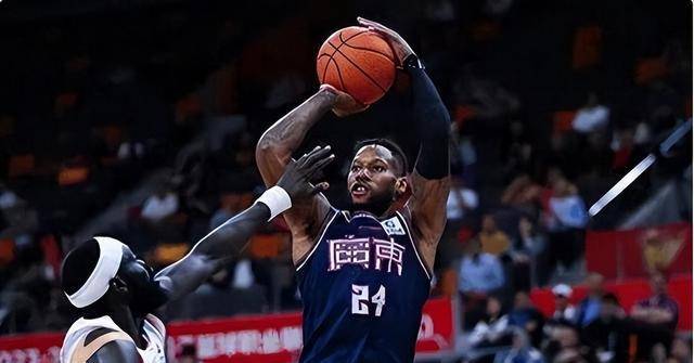 广东男篮重返巅峰,阵容实力逐步增强_威姆斯_贝尔_山东