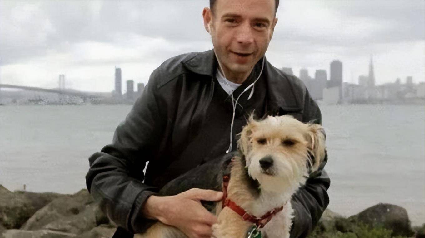 在这6年的时间里,蒂莫西没有服药进行治疗,但是他的hiv病毒却能始终