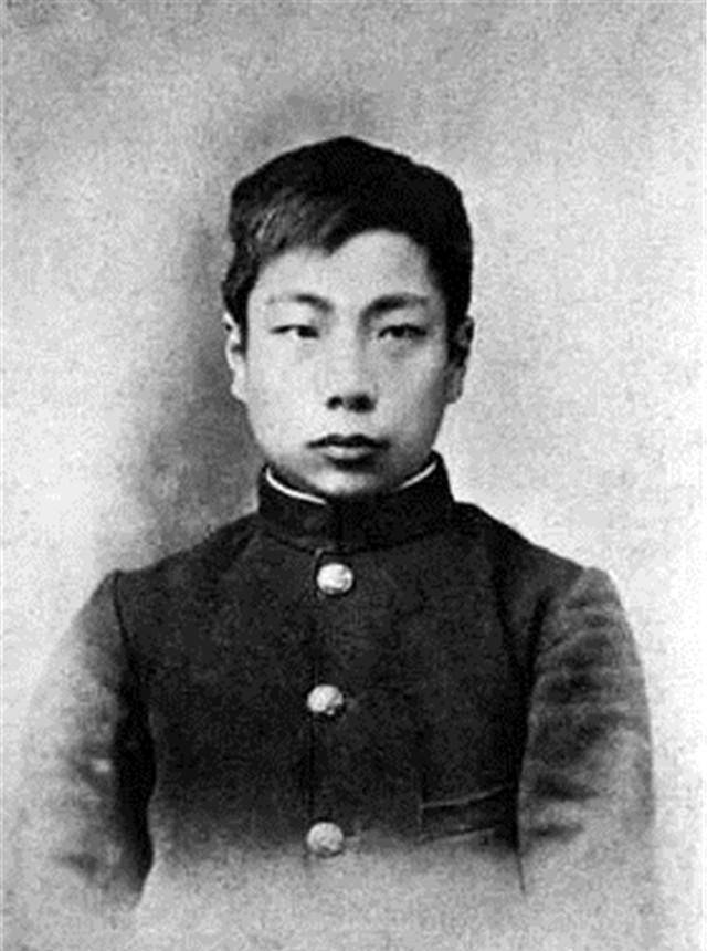 原创不满周岁的鲁迅拜长庆寺阿龙和尚为师法名长庚并得三件法宝