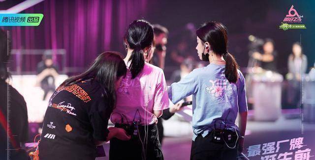原创明日之子迎最强厂牌诞生夜华晨宇张钰琪高音嗨爆现场
