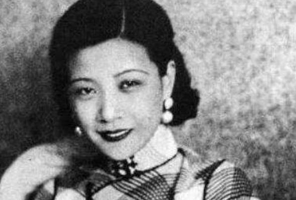 原创神颜交际花王右家遭两任丈夫背叛去世时连棺材钱都没有
