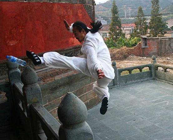 古代的轻功那么厉害,如今为何失传了?原因其实很简单_训练_武功_武术