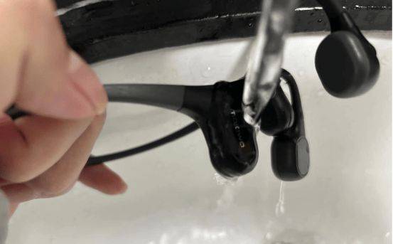 南卡、韶音、墨觉骨传导耳机哪个性价比更高!资深数码师实测!