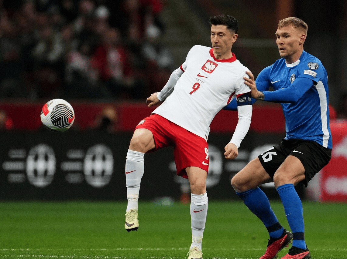 此役获胜的一方将在a组决赛中做客pk威尔士和芬兰队之间的胜者,最后