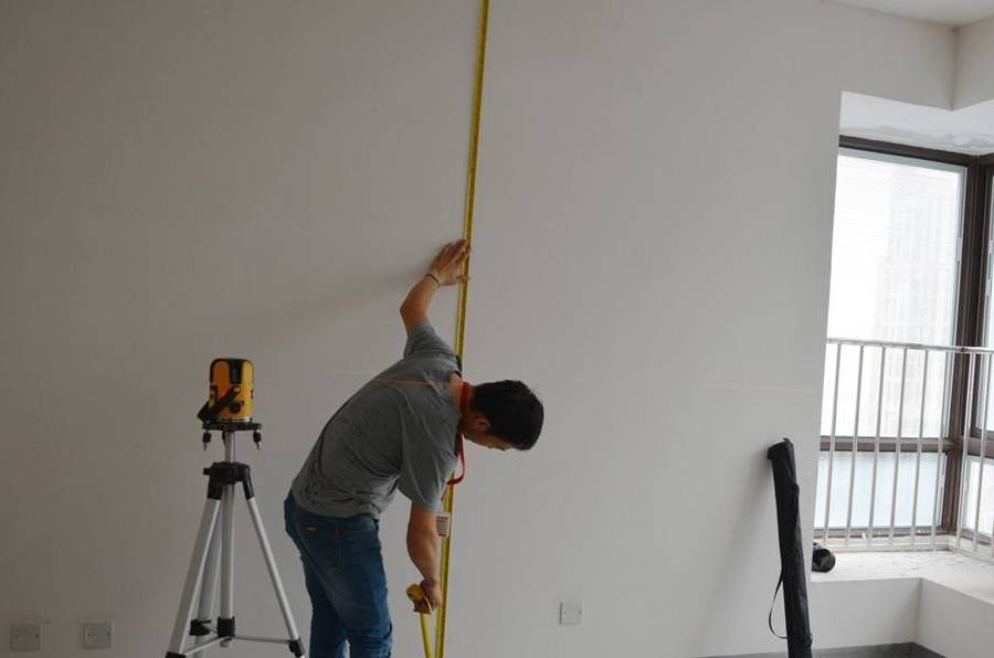 尺寸丈量有猫腻带上工具亲自计算