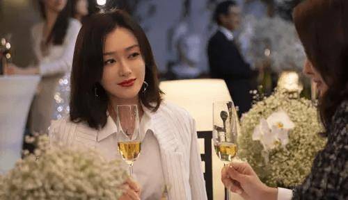 原创原创怒火重案即将上映甄子丹搭档谢霆锋女主秦岚只是个陪衬