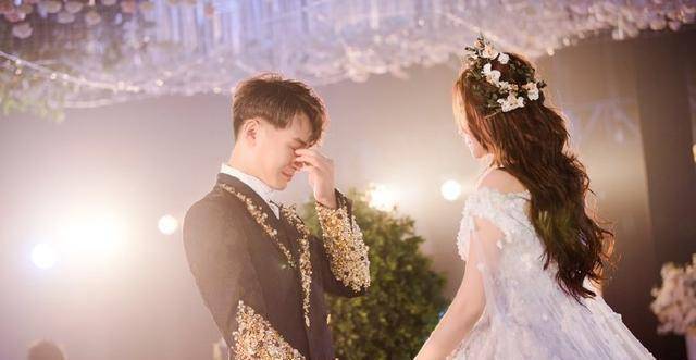 原创家有儿女键盘大婚鼠标现身场面温馨网友催婚杨紫张一山