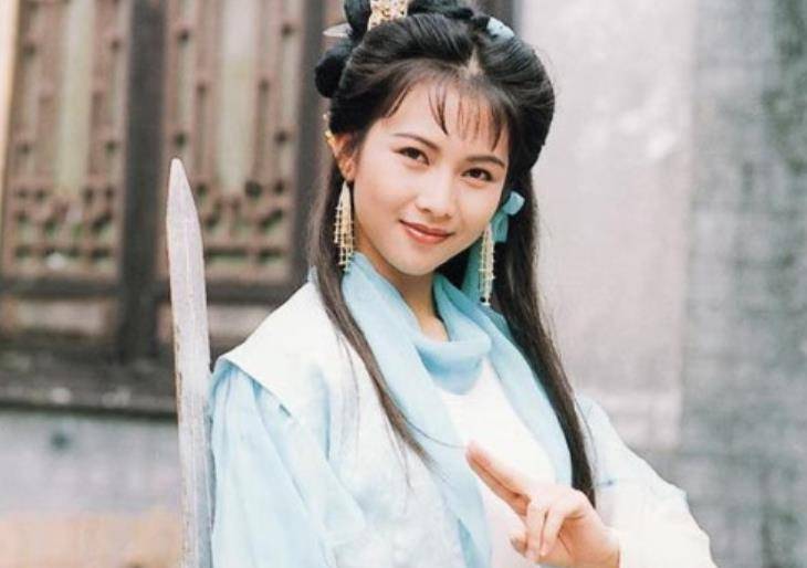 原创黄圣依因天仙配嫁入豪门现在与丈夫杨子怎么样了