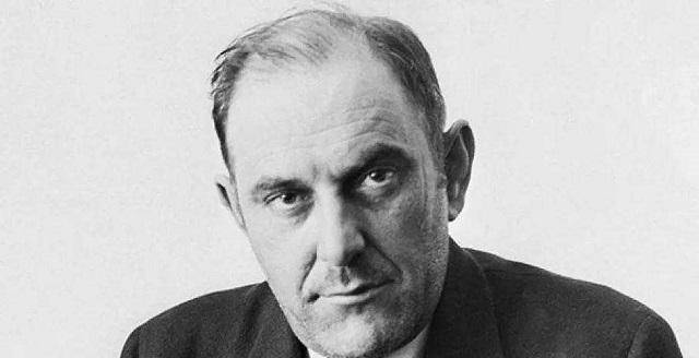 世界级大骗子:倒卖埃菲尔铁塔,骗黑帮大佬,被称为"千王之王 "_维克多