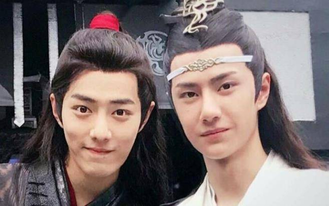 原创王一博如何做到又跩又火还大摩托滑板乐高买到破产