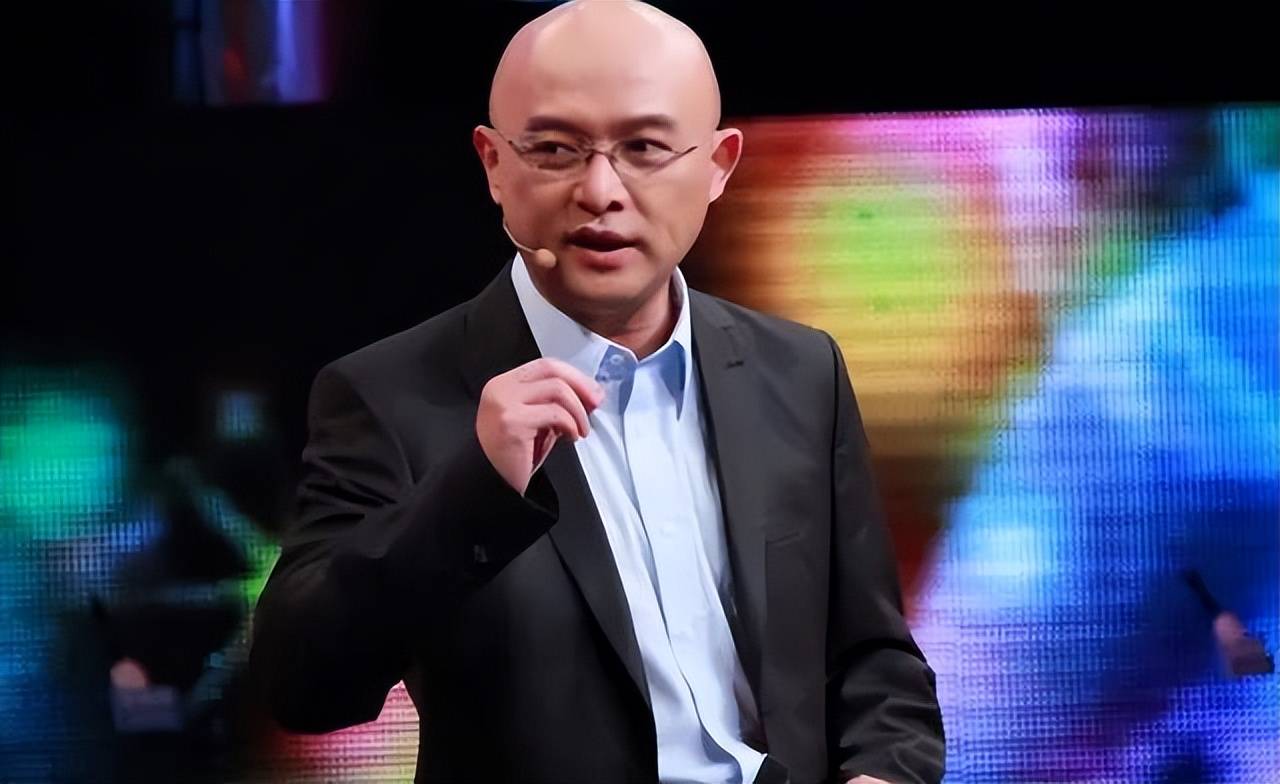 原创事实证明逐渐消失的主持人孟非已经走上了另一条康庄大道