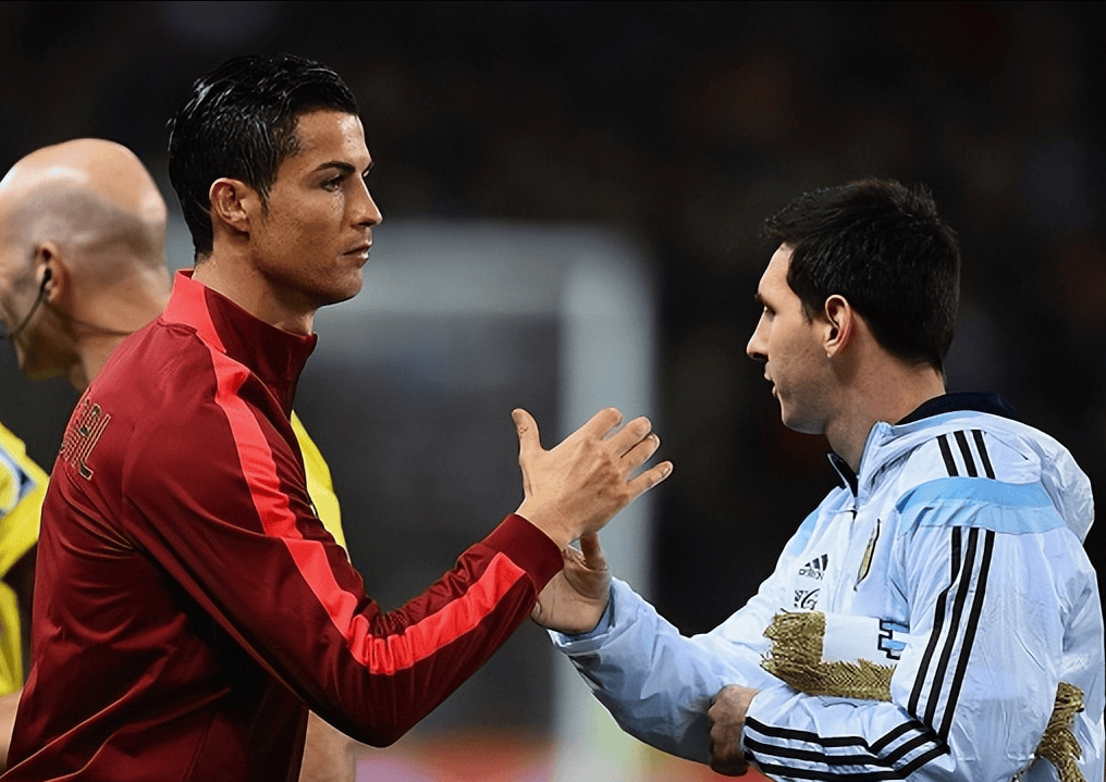 原创c罗和梅西的时代已过哈兰和姆巴佩能成为替代者吗皮克给出答案