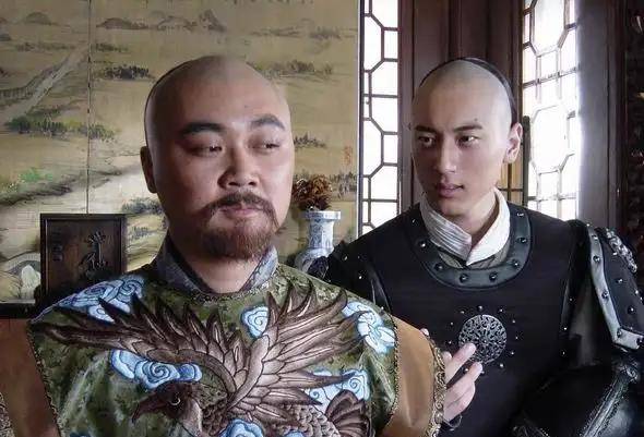 原创一生血战成痴却好囤积耕具动辄杖打悍将与降臣屁股的君王
