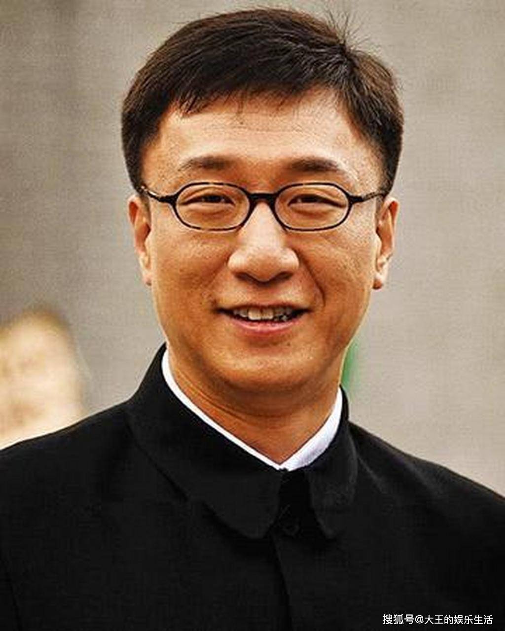 原创飞天金鹰白玉兰大满贯演员王志文34岁集齐孙红雷一剧搞定