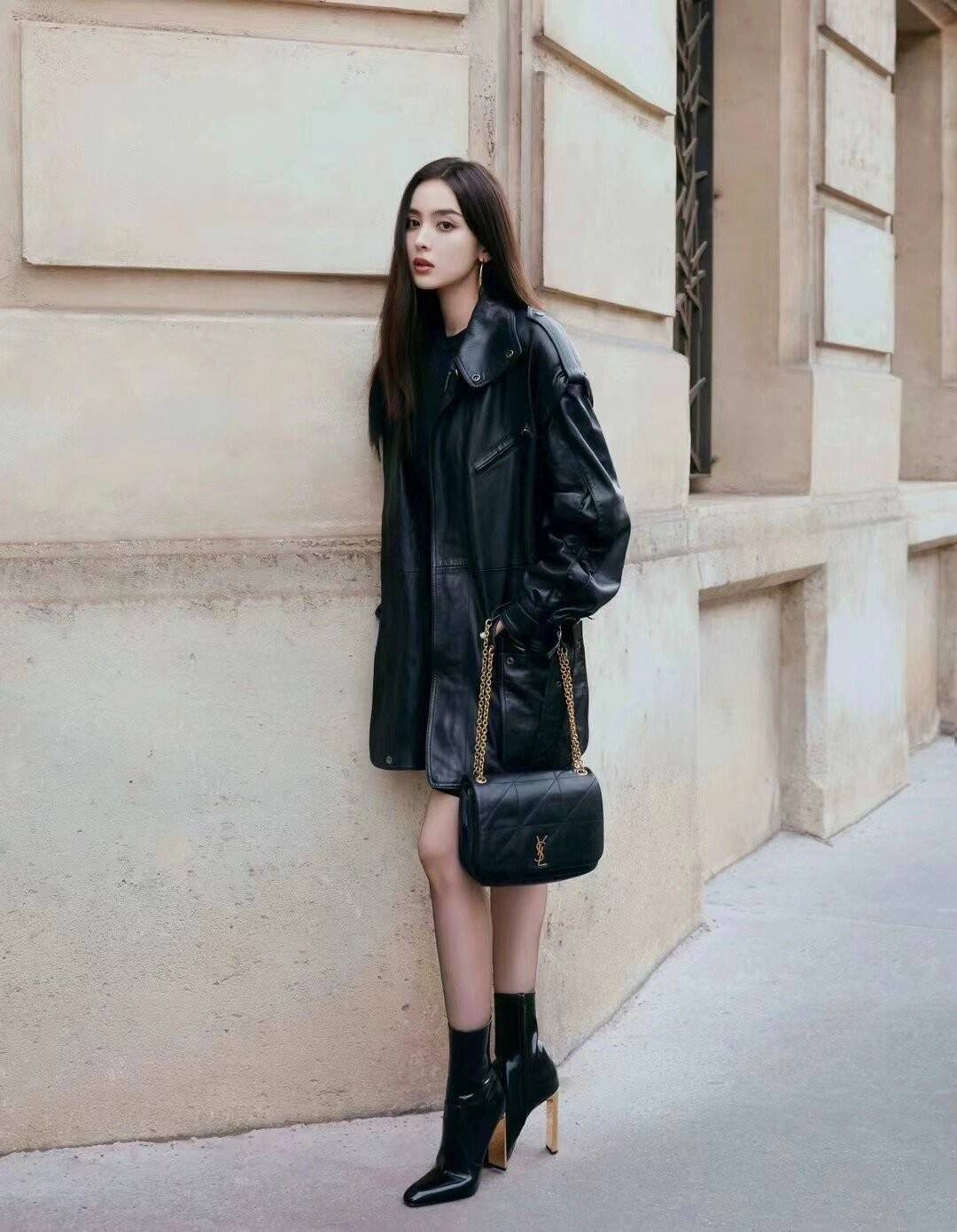 关于古力娜扎的穿搭,我就介绍到这里,希望通过以上内容