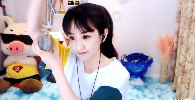 原创12亿票团战破yy记录文儿自封女战神转屏嘲讽神豪晨哥