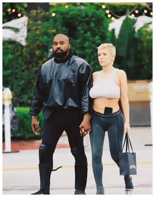 侃爷,比安卡决定生小孩,网友炮轰!「夫妻速度」面子重要吗?_时尚_音乐