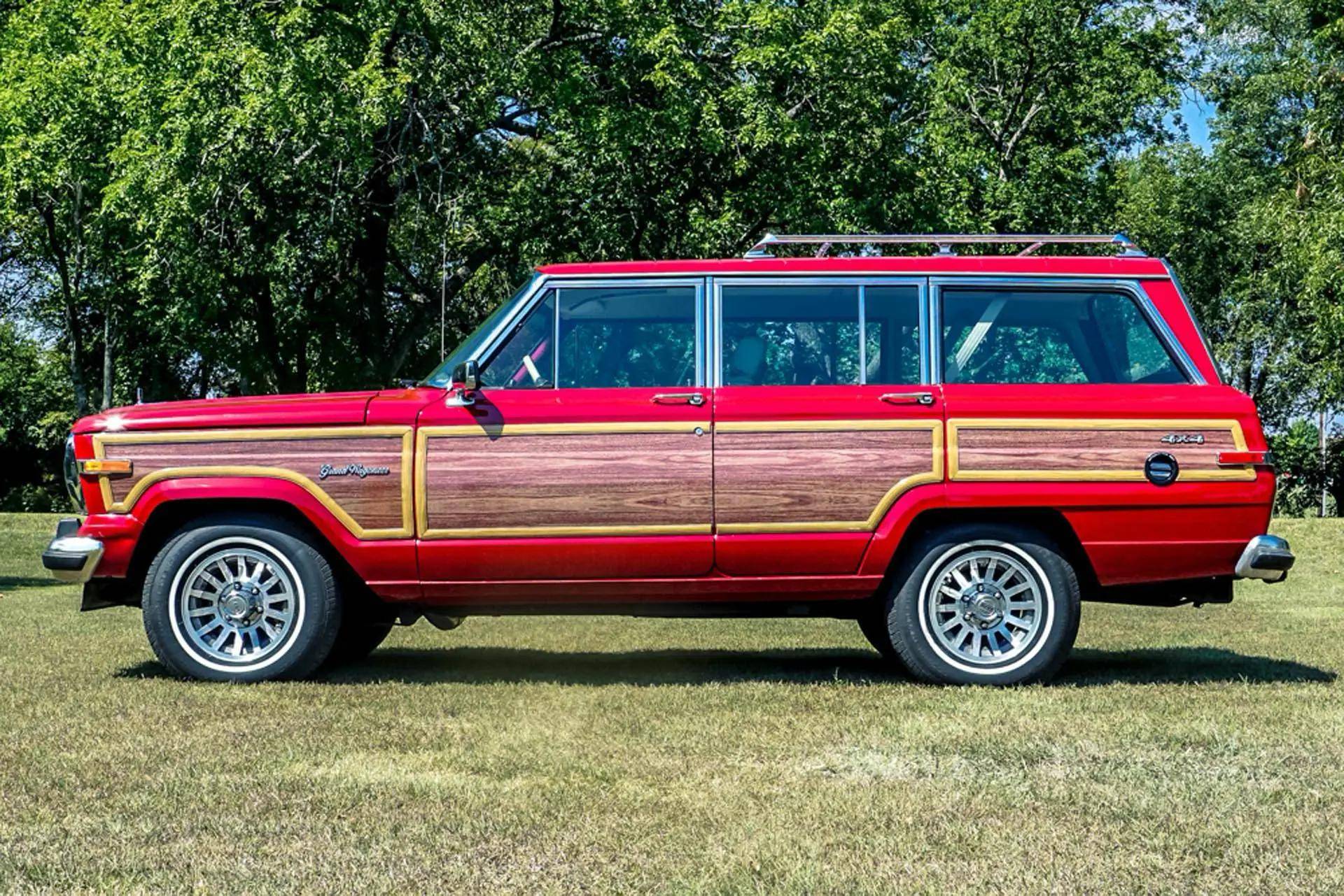 换装hellcat v8引擎的1989款jeep grand wagoneer,可输出707马力_搜狐