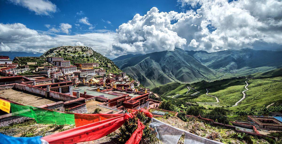 可媲美布达拉宫,大昭寺,可惜的是不被人熟知_甘丹朗杰林_甘丹寺_宗喀