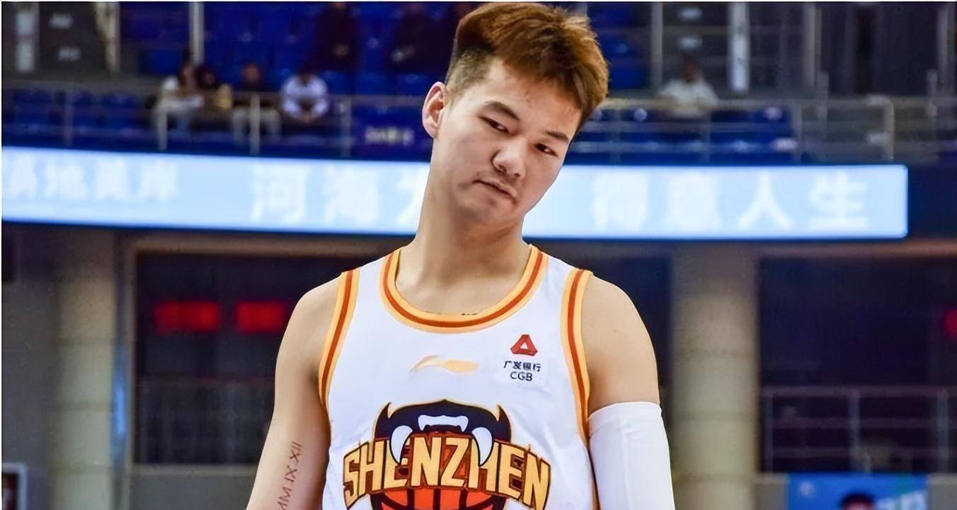 cba最差当家27分钟0分0助攻5失误空篮不中名宿怒了这是什么水平