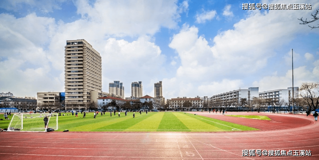 将引进理工类,工程类职业院校,飞行学院,艺术,潜水学校,职业认证