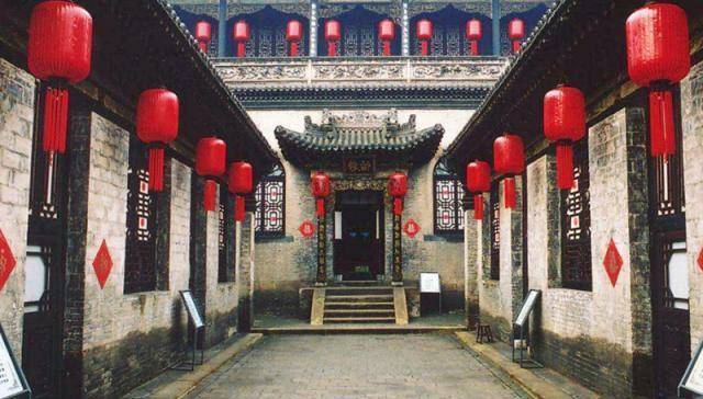 原创清朝时乔家大院有万贯家产在土匪满街的时候为何没人对其下手