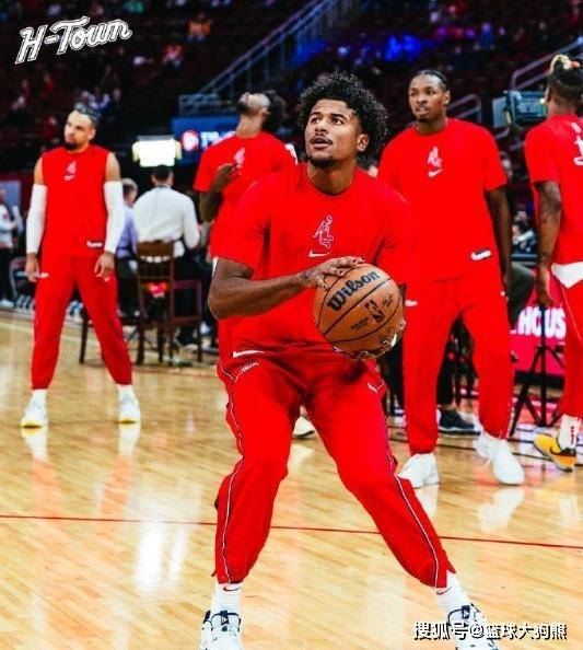 这场nba常规赛火箭队的大胜不仅仅是