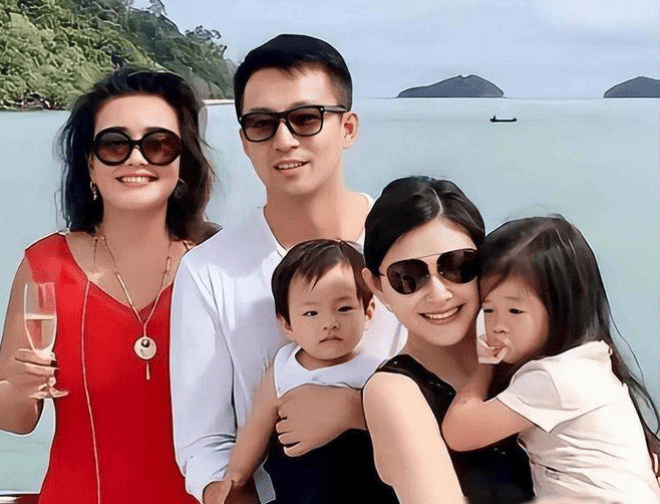 出轨,经济,孩子和嗑药,汪小菲大s离婚四大矛盾点,谁在说谎?