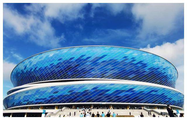 原创费煜吕鹏双保险大连主场首战小将挑战于汉超斩获胜利