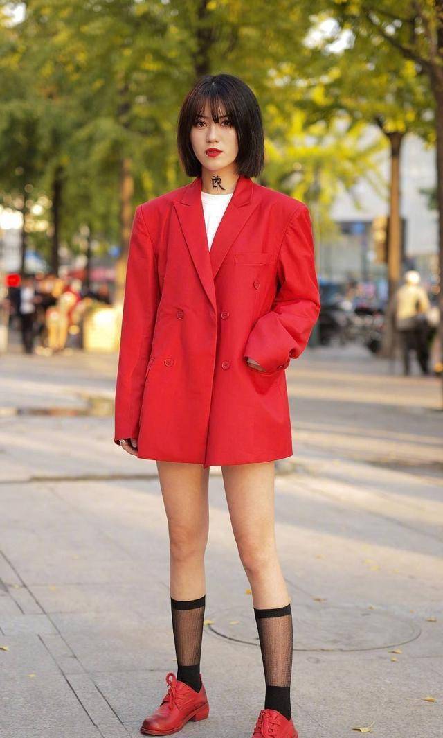 帆布鞋不受宠了番茄鞋才是团宠时尚高阶优雅袁姗姗都在穿