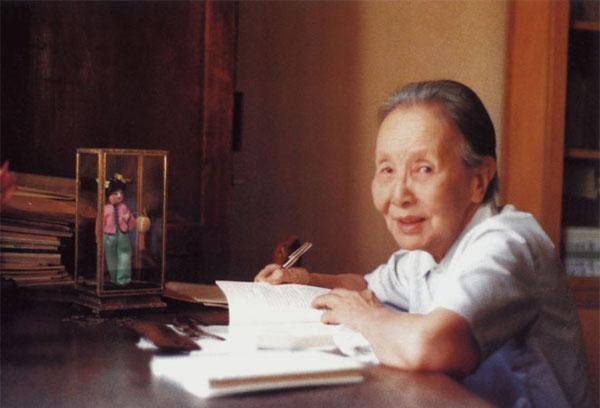 情长半世56载,生同衾死同穴,她不盼来生,只求续前缘_冰心_吴文藻_美国