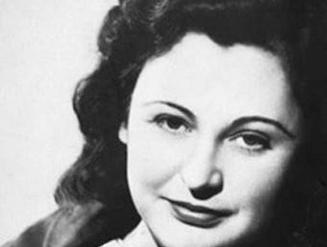 1942年,一美国女子在法大使馆脱衣,几月后盟军完成北非登陆计划_贝蒂