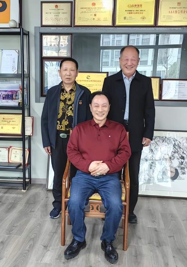 零平衡全息量子生物医养修护细胞健康产品被列为中国匠心品牌