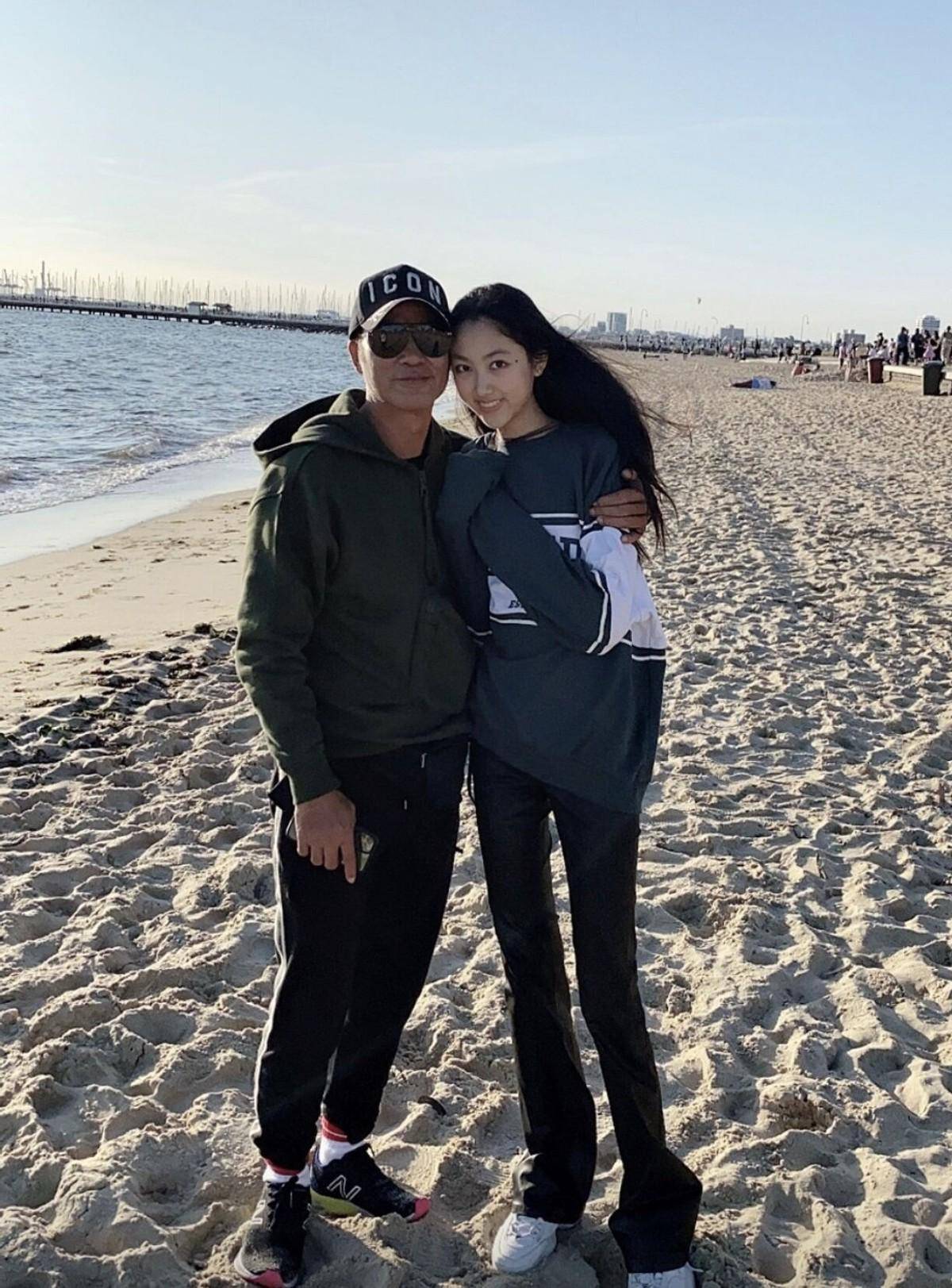 原创任达华女儿身高直追1米817岁就这么漂亮比妈妈腿长脸更高级