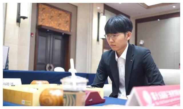 中国8强惊艳入围_九段_杨楷_围棋比赛