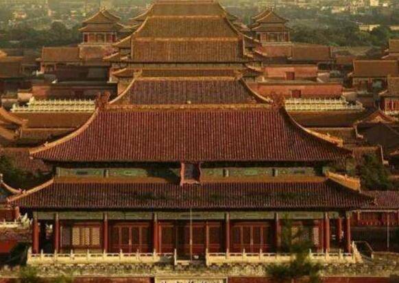 被电视剧骗了这么多年真正的故宫长这样皇族们住得很一般