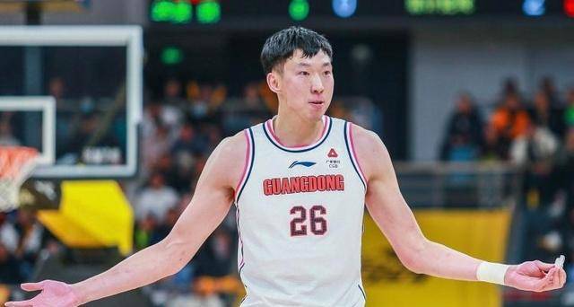 cba新闻周琦正在挑战广厦杨鸣的获胜策略是开放式的请回到宫