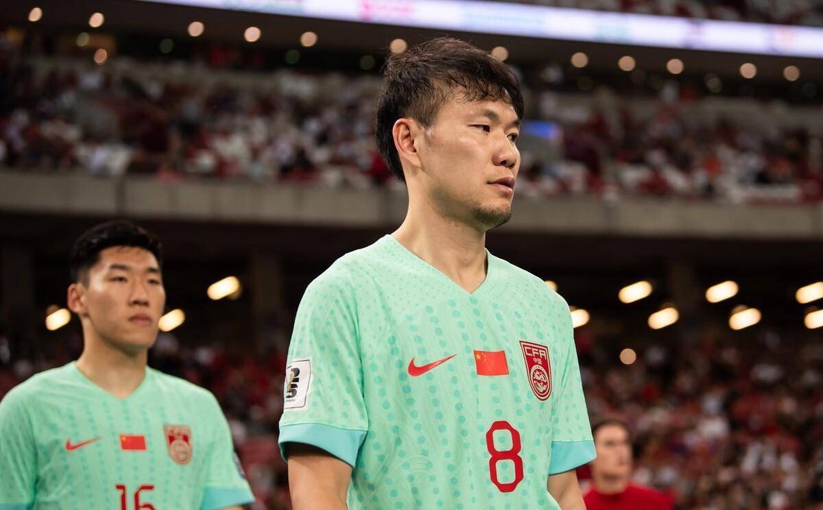 如果李磊首发,刘洋替补,新加坡边锋就不会有这么好的表现.