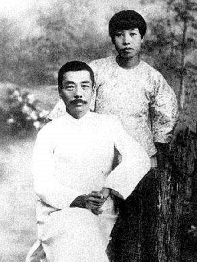 原创鲁迅与许广平的师生恋因相思树与猪搏斗还嫌送信小哥呆笨