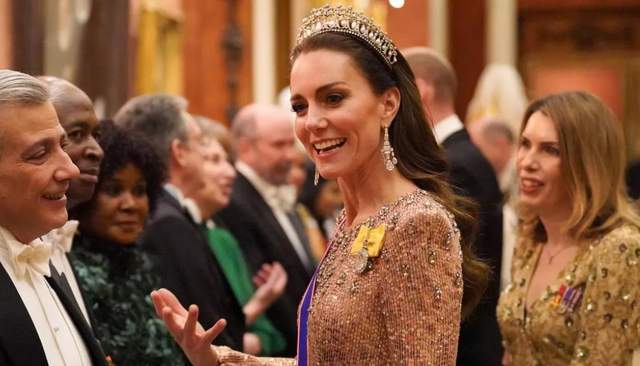 原创凯特王妃最新回应感觉自己被全世界爱着未来王后不会被打倒